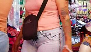 Look At That Big Ass In Jeans!