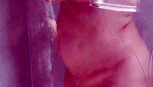 Naked housewife cleans in homemade amateur video