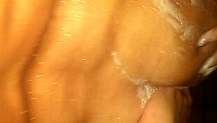 los mejores momentos de mi esposa en la ducha con karina y lucas