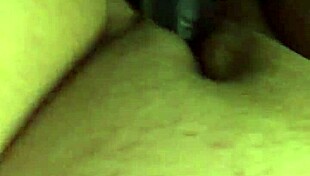 i watch closeup bbw squirting on toy, oh wow!