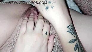 Wow, spectacular cumshot in Azulhad4's pussy! 😍