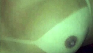 Lene Deu A Buceta Na Praça Para Estranhos E Deixou Gozar Dentro