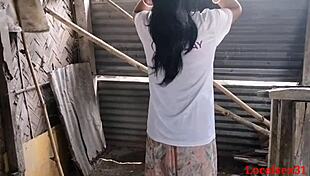 Girlfriend getting chudai outdoor with boyfriend in official video!