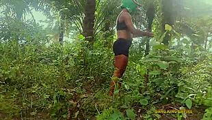 Hot Bush Sex with BBW King's Wife in Village Ritual