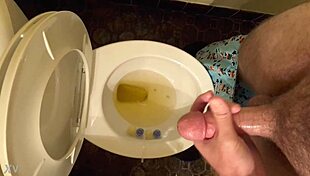 masturbation big dick in horny solo session