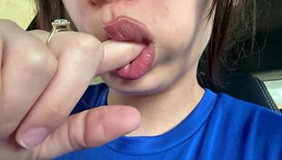 awesome latina spitting mouth fetish with lover 😘