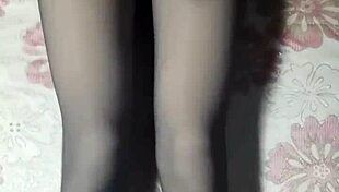 Crossdresser Jerks Off In Black Pantyhose And Short Jeans