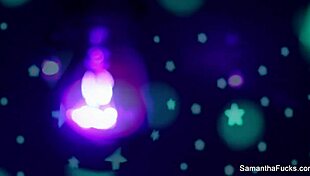 Samantha Saint in lesbian action with black beauty 😍