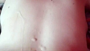 Wow, spectacular cumshot in Azulhad4's pussy! 😍