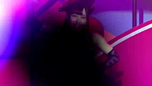 I love aina suzuki's solo cam in love live guilty kiss, she's so hottt!