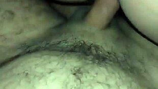 Oye, Mira a esta Sexy Milf Árabe Esposa Poniéndose Loca