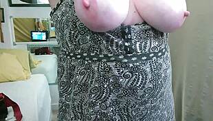 Wow, check Dawnskye1962 getting seduced by my girlfriend's mom in wild POV action!!