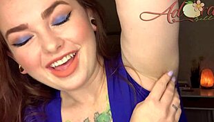 My gf’s growing out her armpit hair, so wild! 😅