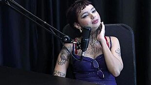 melhores momentos da annie clementine no preliminares podcast com bia hot - parte 2 watch on sheer red 😈