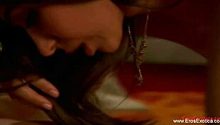 Interesting blowjob skills make mature milf feel amazing emotions.