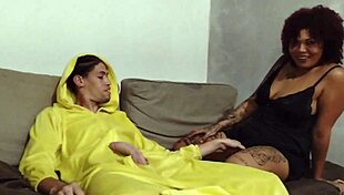 Caught nephew masturbating, couldn't resist 😏