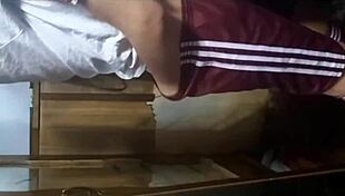 Popular student girlfriend with tight pussy gets creampied in real homemade mexican latina video.