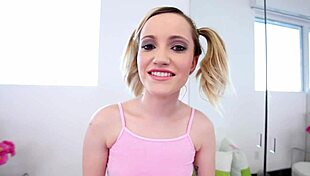 19 Yo Blonde's Pov Blowjob Skills