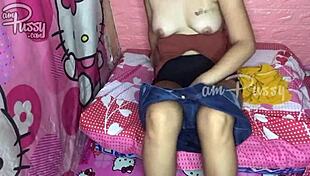 wow, stolen video of naked asian girlfriend masturbating!