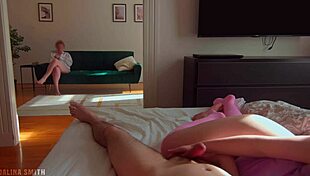 Edging my boyfriend until he climaxes quickly while my stepmom observes the intimate moment