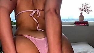 Blonde with Delicious Pussy Roleplay