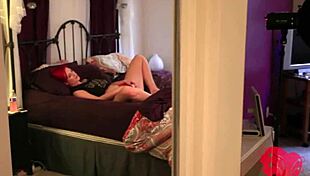 pleasuring herself busty redhead siri uses fingers on big clit and ass