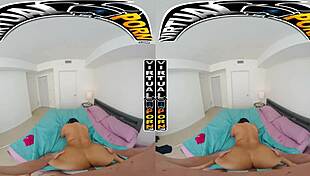 Gorgeous ashlyn peaks in swimsuit drives tony rubino wild