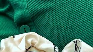 Aku dekat doktor gigi tapi rasa macam slut doktor cantik onani jari-jari pelacur atas webcam