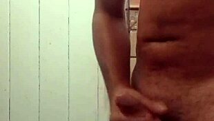 soloboy masturbacao 45 in the bathroom