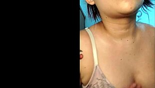 Rica Gordibuena Shows Her Curvy Natural Tits And Wet Pussy