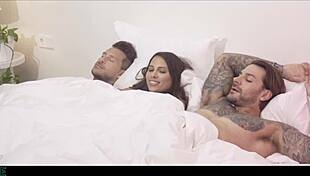 Threesomes Better In Morning With Baby Nicols!