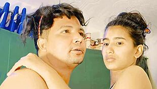 uttaran20 teen 18+s take turns in ffm threesome fucking