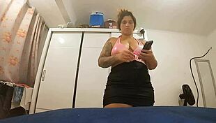 Gosto de sair na rua com essas roupinhas de puta