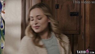 Kidney Donor Surprises Blonde Anna Claire Clouds With Intense Fuck