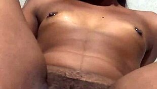 she caught me and made me cum hard 😩