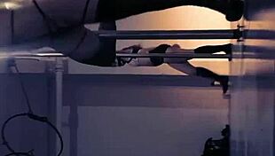 pov doctora argentina te hace sexy baile en el tubo