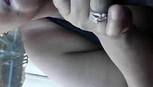 Brazilian brunette prostitute performs intense blowjob in Salvador