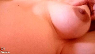 GRETALA FLASHES PREGNANT BREASTS IN PUBLIC