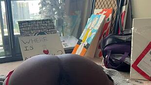 Ebony Struggles With The Intense Fuck Machine!