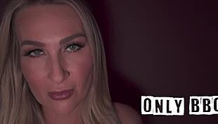 andi avalon the horny housewife fucks big black cock in dark room 😈