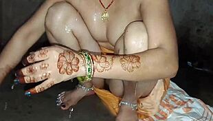 क्या मस्त भाभी है, उसकी रसीली चूत देख मेरा लंड गीला!