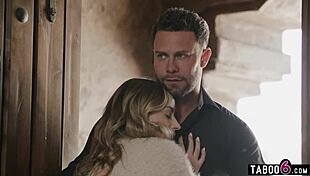 Kidney Donor Surprises Blonde Anna Claire Clouds With Intense Fuck