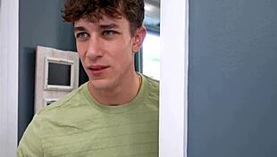 Stepsister Skyler Storm Talking About Squirting 😏