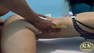 Aku kongkek pantat teman wanita aku selepas parti, aku kongkek pantat seksi teman wanita aku