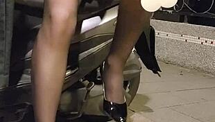 Watch! Shemale Ting Xuan Plays With Love Egg Outdoors In Office Suit!