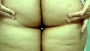 My beautiful, curvy pussy is so wet and inviting