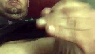 Quick jerkoff and cum for solo amateurs