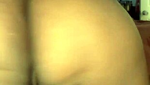 Remi's juicy ass clapping looks amazing 😍