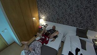 Bts pamela sanchez con su nuevo juguete esta feliz y lo prueba con su marido jesus sanchez