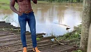 Negro BBC Homemade Fucks Married Boss Hotwife On Farm